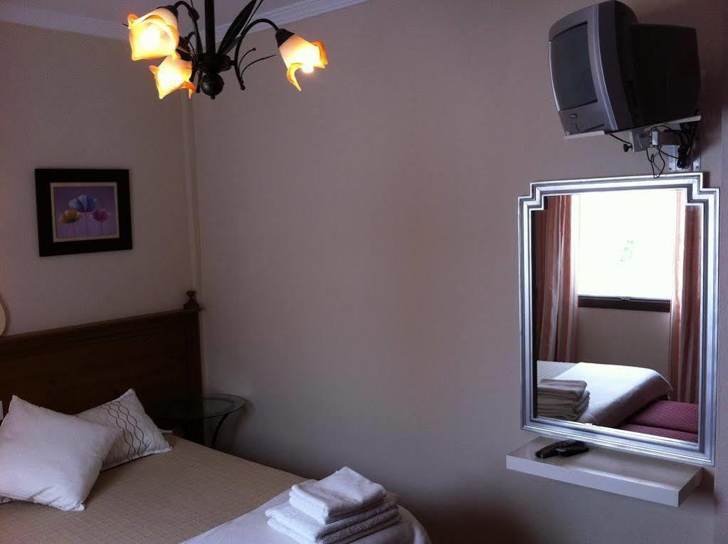 Hostal Costa De La Luz 콘일데라프론테라 외부 사진