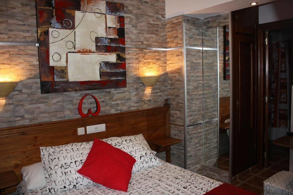 Hostal Costa De La Luz 콘일데라프론테라 외부 사진