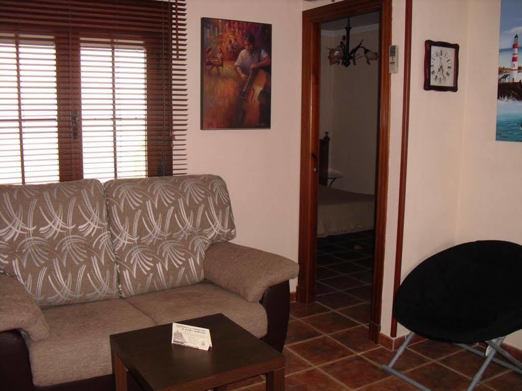Hostal Costa De La Luz 콘일데라프론테라 외부 사진