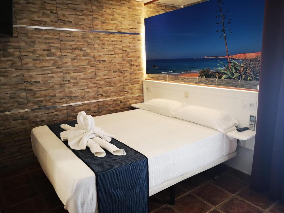 Hostal Costa De La Luz 콘일데라프론테라 외부 사진