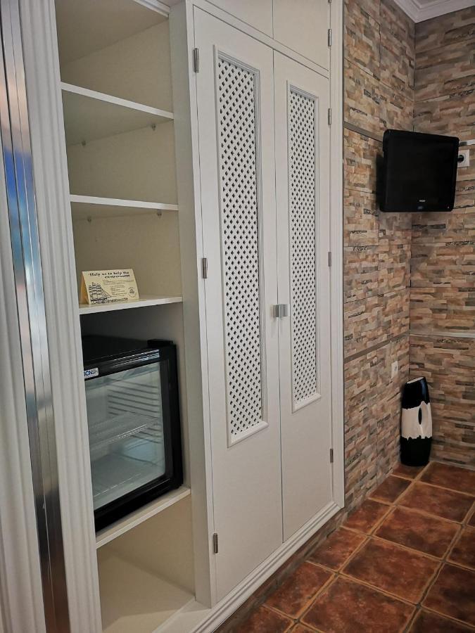 Hostal Costa De La Luz 콘일데라프론테라 외부 사진