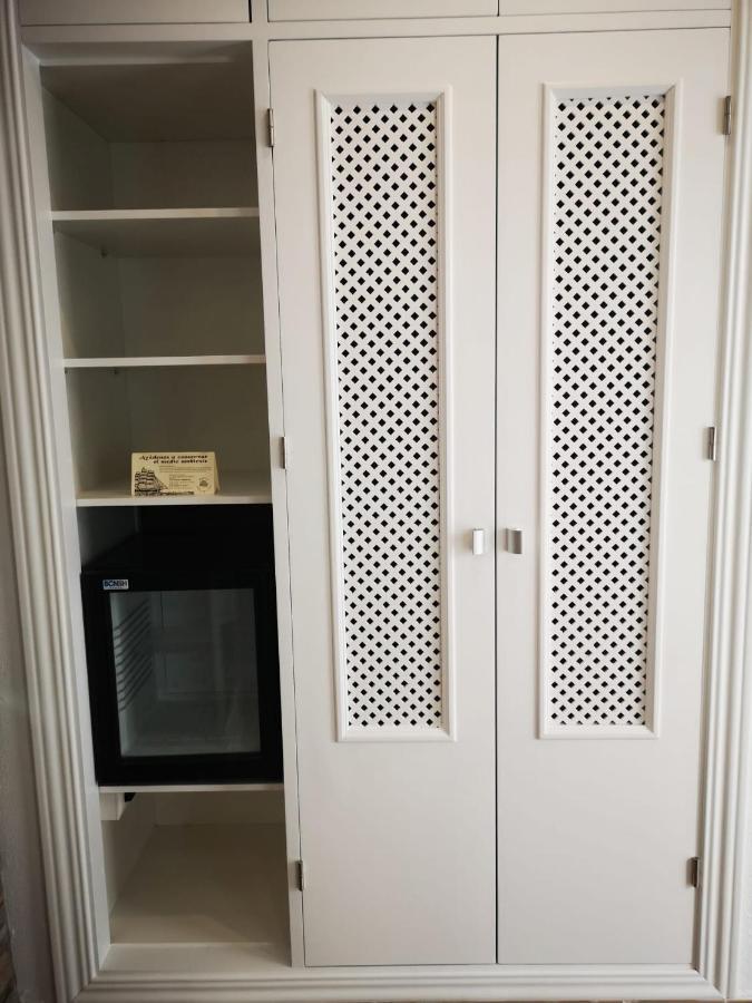 Hostal Costa De La Luz 콘일데라프론테라 외부 사진