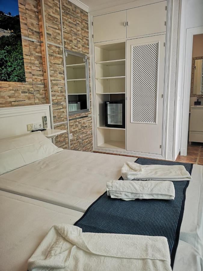 Hostal Costa De La Luz 콘일데라프론테라 외부 사진